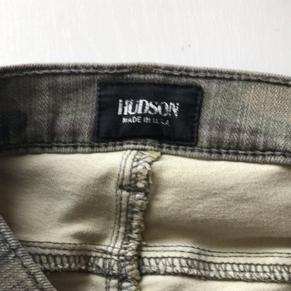 Hudson Krista Super Skinny Camo Crop (Size 28) - Picture 5 of 10